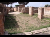 04416 ostia - regio i - insula xiv - terme del bagnino buticosus (i,xiv,8) - porticus - bli ri westen - ri raum 7 - 09-2023.jpg